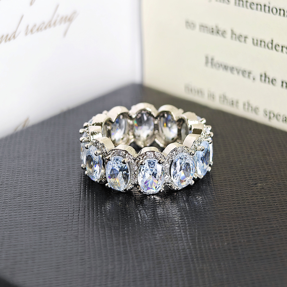 01f51787-d79a-4f39-a3dd-fd4cb7161d93 Ring With Ultrasparkling Oval Zircon Inlay - View 5