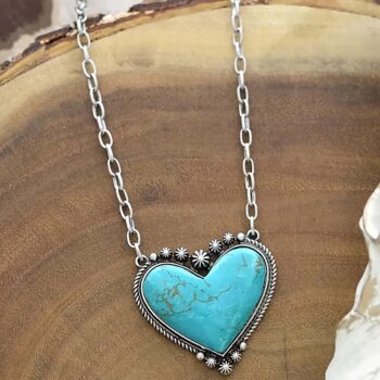 Retro Heart-Shaped Turquoise Pendant Necklace - View 2