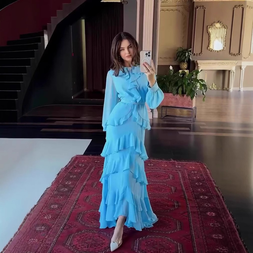 06c893f5-f833-4728-86be-432bc3b93302.jpg dress