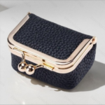 leather purse - View 1