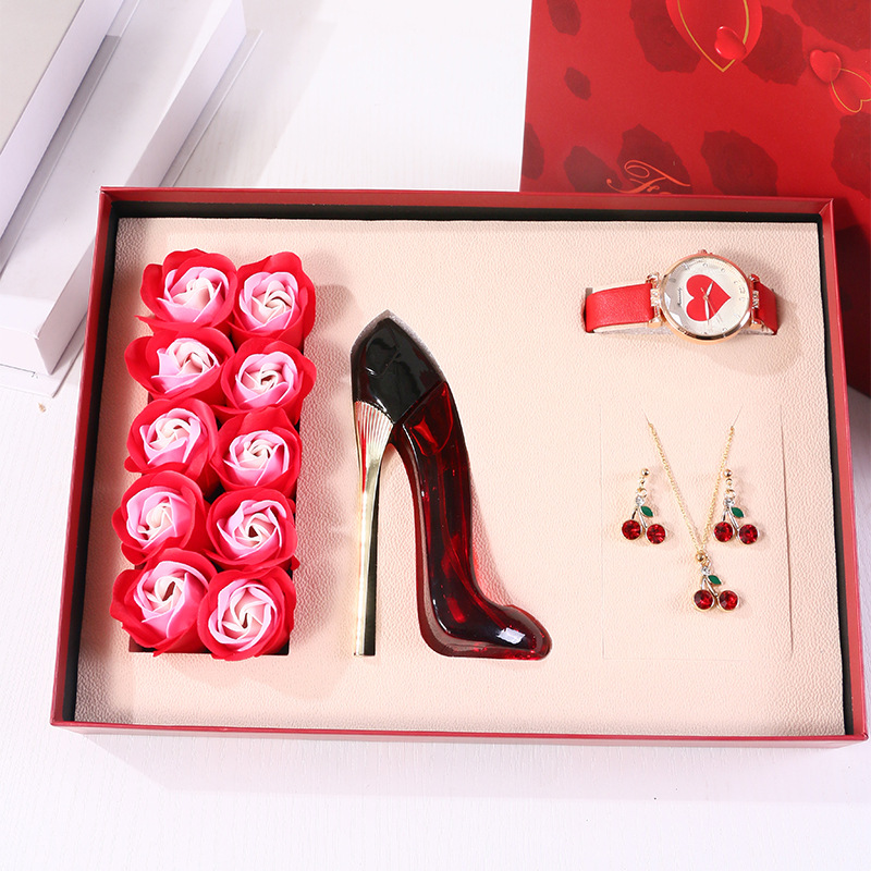 1243d1dc-b0e8-44c2-9421-17ec66b97b29 watch - View 1