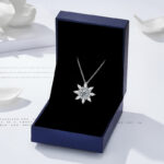 necklace Personalized Color-Changing Snowflake Necklace For Women