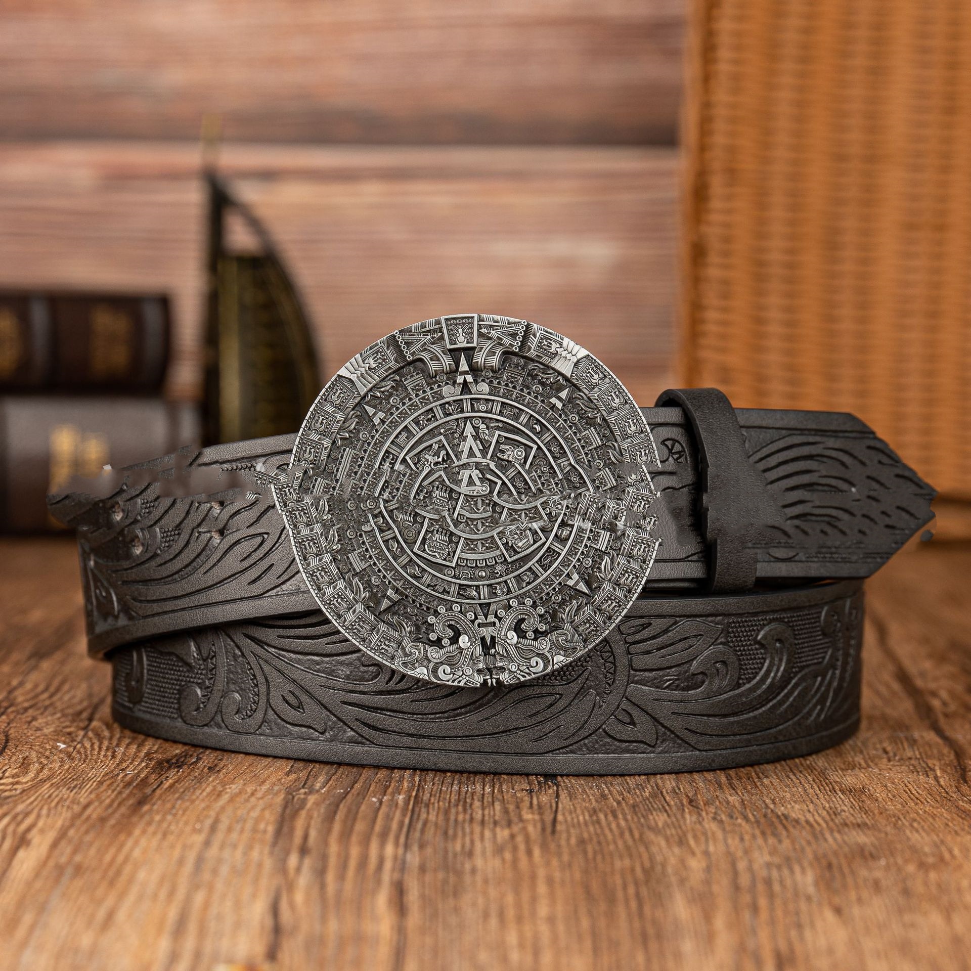14aacdfe-5b54-4880-a078-fc2a21b4b5fc aztec sun calendar Aztec Sun Calendar Stone Buckle Retro PU Leather Belt