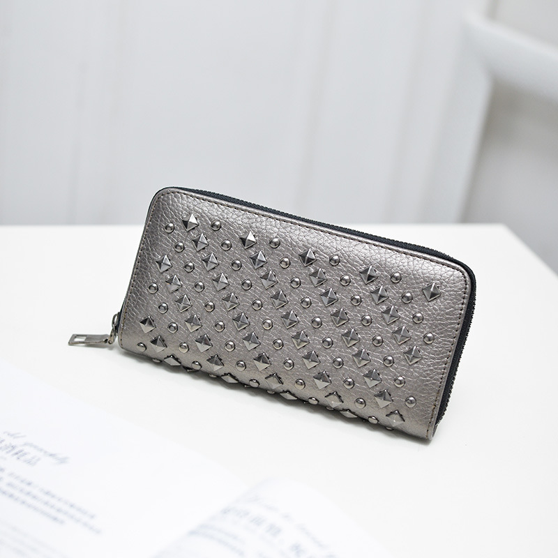 1617343986191 clutch - View 1