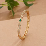 gold bracelet - View 1