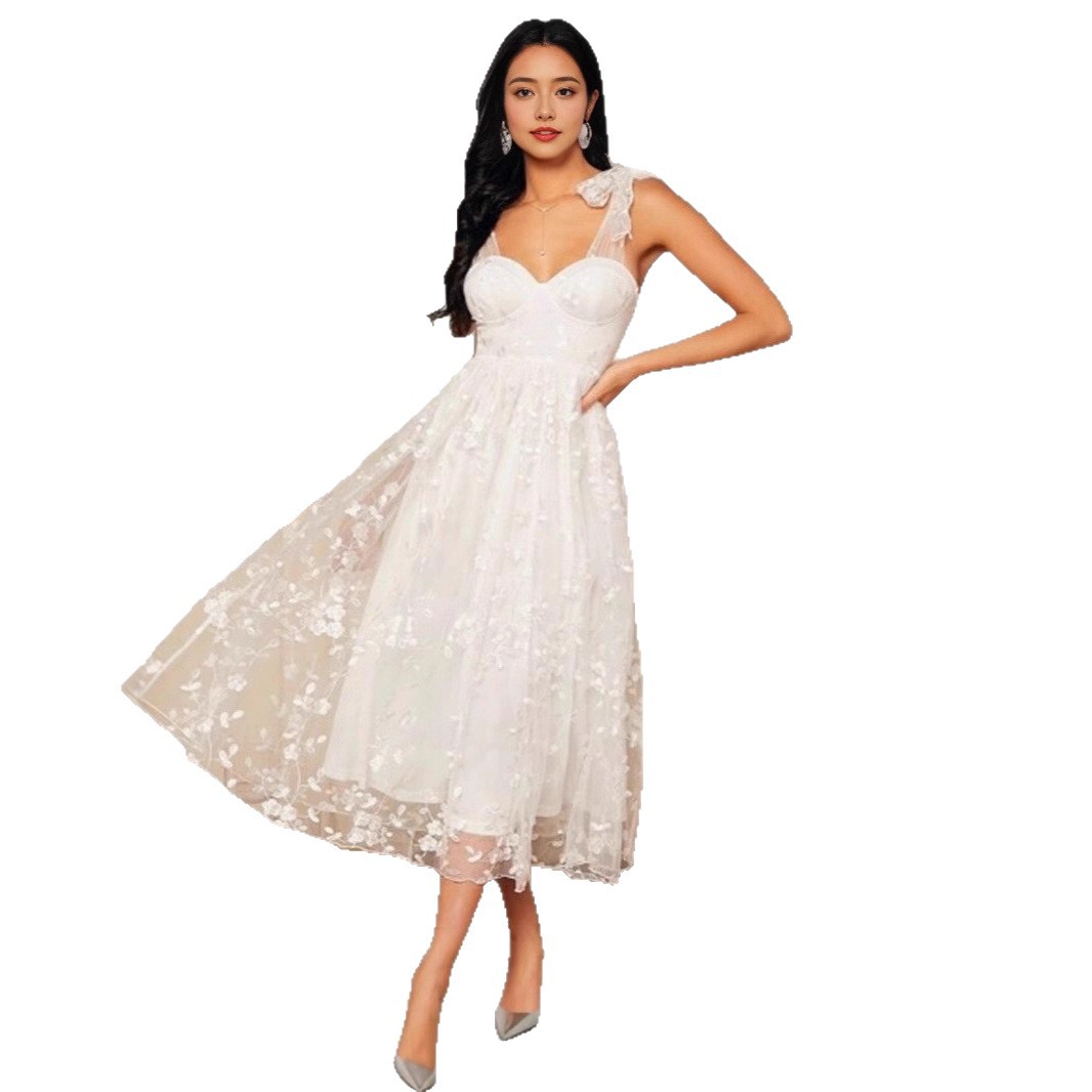 1b40551c-32fb-4dce-a12f-5d2b3a8c6c20 strapless evening gown - View 5