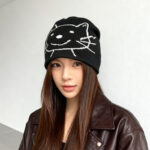 Wearing It In Fall And Winter Enhances Your Feminine Charm - View 1