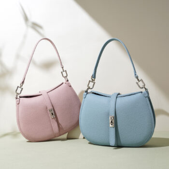 leather messenger - View 1