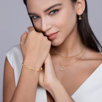 Set With Top-quality Moissanite, This Luxurious And Fashionable Light Luxury Trend Jewelry Silver Bracelet Is S925 Silver-pla