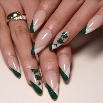 clover nail art,