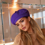 A British-style Casual Painter Hat That Is Versatile And Can Show Off Your Face - View 1