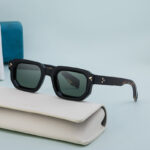 fashionable square frame - View 1