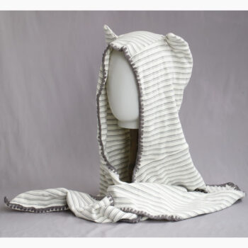 Retro Winter Scarf Hat With Devil Horns For Women Cute Lace Trim - View 2