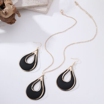 Water Drop Hollow Metal Pendant Necklace And Earrings 2-piece Set