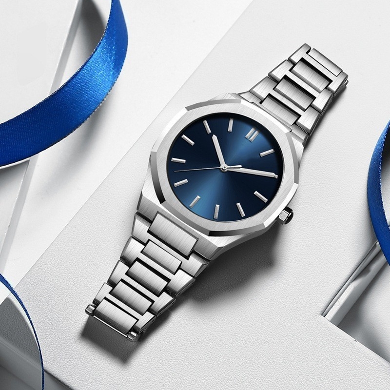 49f64848-b699-44b3-ac57-823de4e5a4b7 watch - View 1