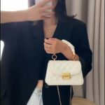 c22fe706-d264-44d1-9652-5059864ac32f