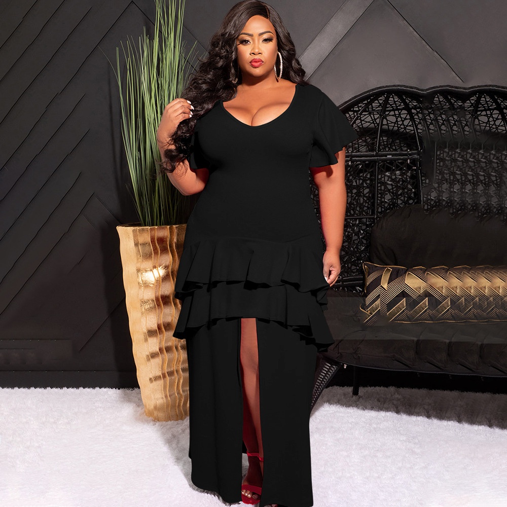 4b120cf1-04ff-4cb8-9ea8-d0caa5e23234.jpg Solid-color Layered Dress With A High Slit On The Front And Ruffled Hem - Main product image