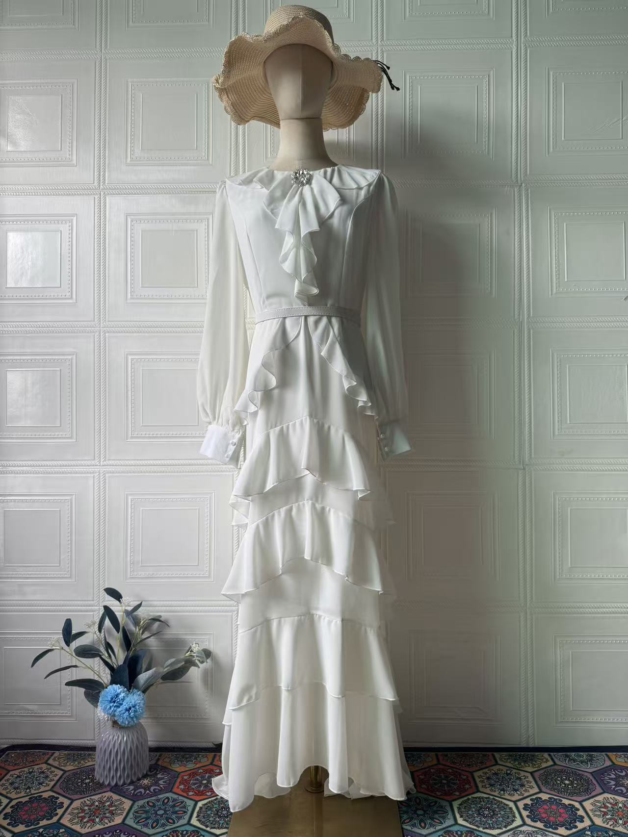 4f13562b-320a-44f5-be32-3b5d0c0ebdf1.jpg dress