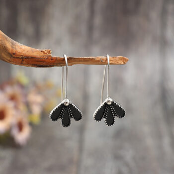 earrings Womens Retro Fashion Petal Earrings