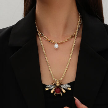necklace Retro Insect Water Drop And Animal Necklace With A Niche High-End Vibe