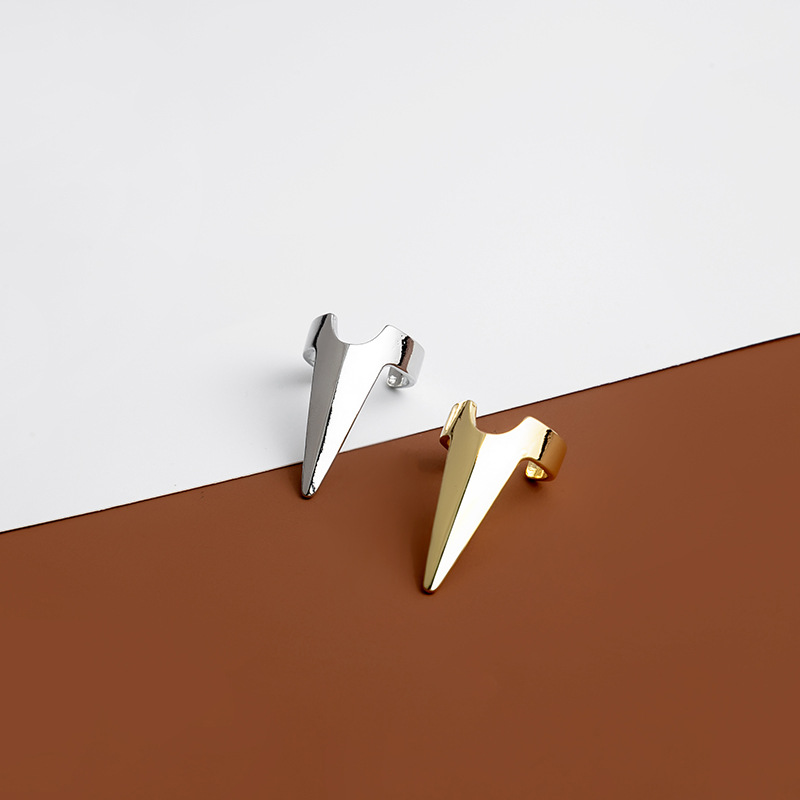 598d06db-f031-48e3-ad07-df10c96da4ee 1PC Wolverine Style Ring, Oversized Long Band, Creative Geometric Design, Versatile Statement Ring - View 5