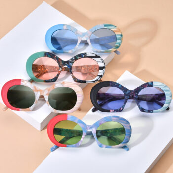 Color-blocked Frosted Sheet Cat-eye Sunglasses For Men And Women - View 1