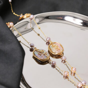 Natural Irregular-Shaped Vintage Freshwater Pearl Necklace For WomenVersatile And Timeless - View 2