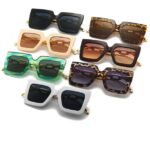 retro square large - View 1