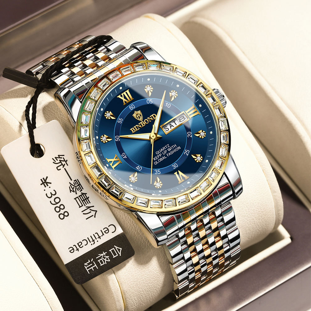 79500f4b-fcff-4a47-984e-6e2a5f43f675 diamond watch - View 1