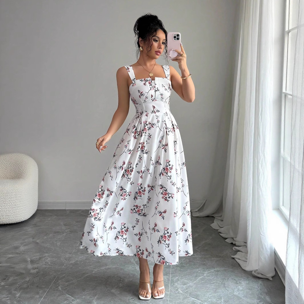 7e811650-57ea-4dd7-b3d9-558c75e7112e.jpg Women's Casual Fashion French-Style Backless Slip Dress - Main product image