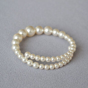 Gradient-Size Pearl Fashion Bracelet For Elegant Ladies - View 1