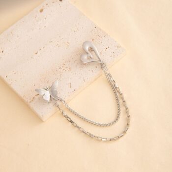 Hollow Heart & Butterfly Tassel Brooch, Minimalist Versatile Lapel Pin, Anti-Exposure Accessory For Suits & Dresses, Elegant Fashion Jewelry