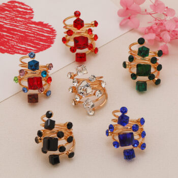 ring Women's Vintage Black Rhinestone Ring Fashion Unique Elegant Adjustable Jewelry For Daily Wear & Gifting