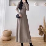 Match With Coat Mid-length Below The Knees Waist Trimming Base Knitting Woolen Skirt - Main product image