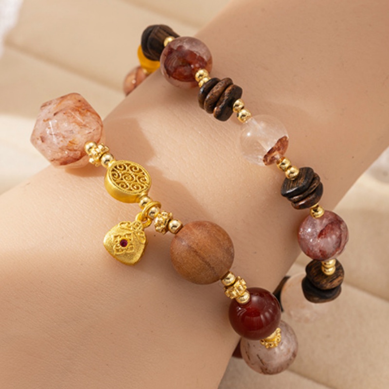 9dbd6601-be4f-413b-8072-791807d5dbfd Exquisite Handmade Bead Bracelet With High-end Temperament - View 1