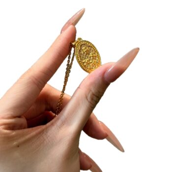 necklace Flower-shaped Pendant Necklace With Intricately Carved Flower Filaments