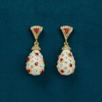 Simple And Exquisite Commuting Water Droplet Shaped Earrings - View 1