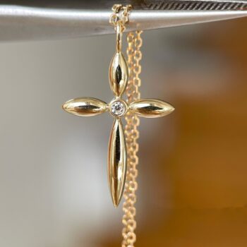 silver necklace - View 1