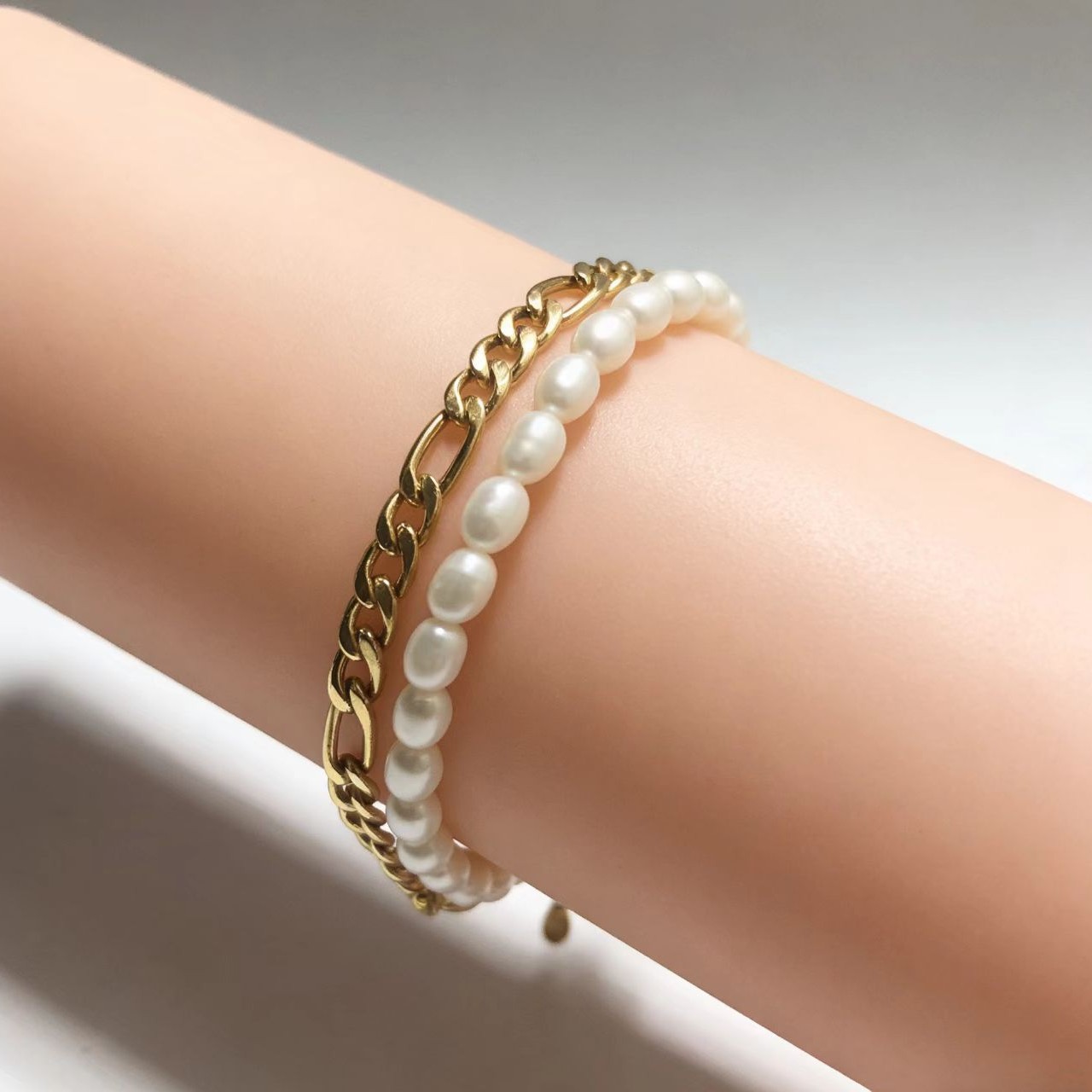 a63f8559-cdfc-4f6f-973a-635a5d52a7b7 2-Piece Set Of Stylish And Elegant Pearl Stretch Bracelets - View 1