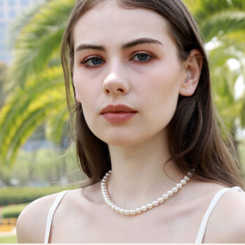 Versatile Ingot-clasp Clavicle Necklace - View 2