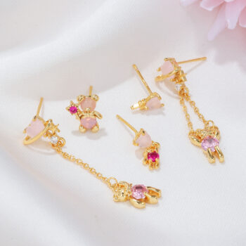 925 Silver Needle Exquisite Small Bear Stud Earrings - View 1