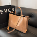 b0491501-0001-41ff-b354-dac2843db4d6