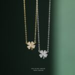 silver necklace - View 1