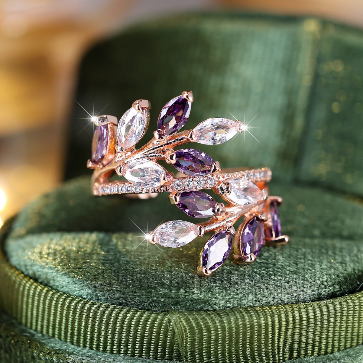 c343a975-a388-4648-bb78-a4599b0d939d zircon ring - View 1