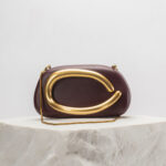 c3b178a2-28e8-46ee-8e51-f820114a5664