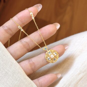 Chinese-style Retro Enamel Floral Pearl Clavicle Necklace - View 1