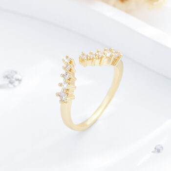 Simple V-shaped Zircon-studded Ring - View 2