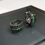 exclusive high-end round - View 1