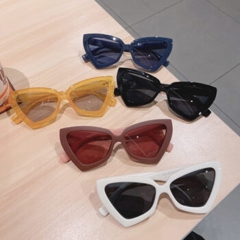 style retro sunglasses - View 1
