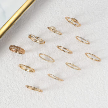 piece set hollow 12-Piece Set Of Hollow Geometric Statement Rings